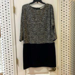 Knit Dress from the Loft VG condition Black and white tweed top